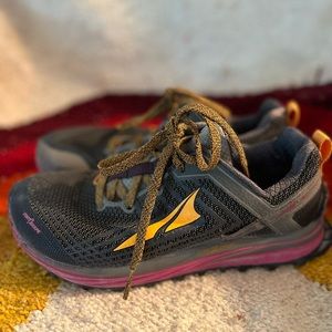 COPY - Altra 1.5 Timp Trail Runners 6.5 Grey/Plum Used